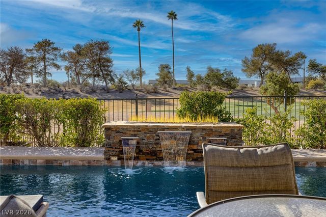 8721 Double Eagle Drive, Las Vegas, NV 89117