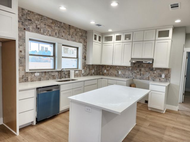 308 Walker Road, Higginson, AR 72068