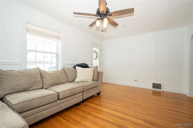 28 Robert Street, Hamburg, NY 14075