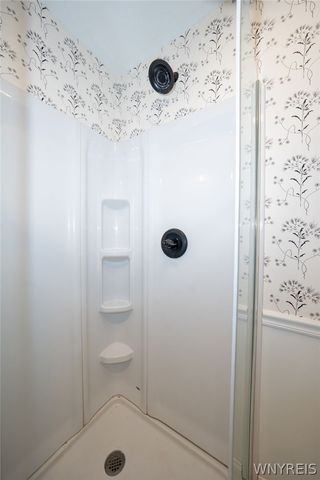 28 Robert Street, Hamburg, NY 14075