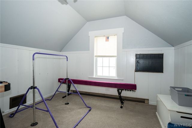 28 Robert Street, Hamburg, NY 14075