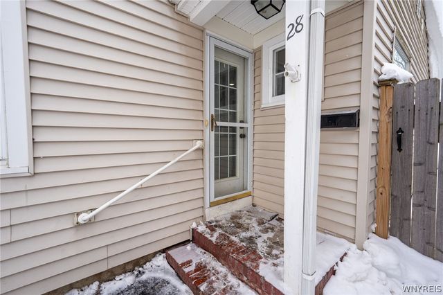 28 Robert Street, Hamburg, NY 14075