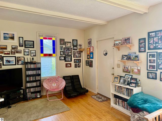 513 Walnut Street, Alma, MI 48801