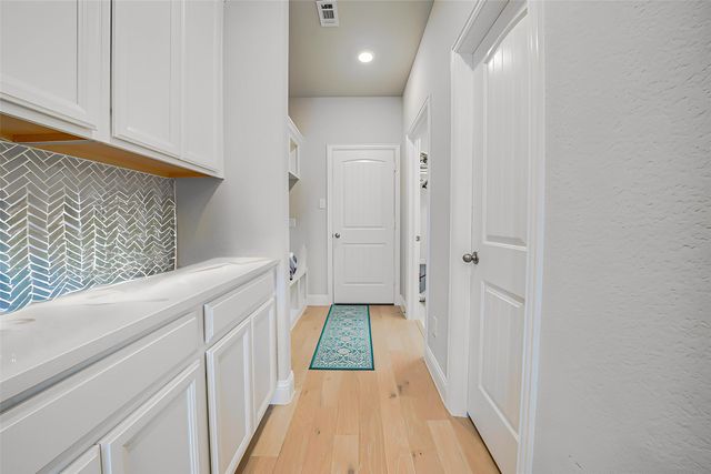 707 Gatecrest Drive, Fate, TX 75087