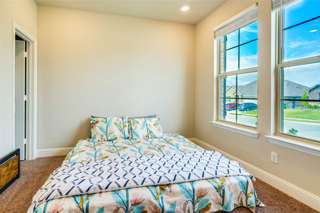 707 Gatecrest Drive, Fate, TX 75087