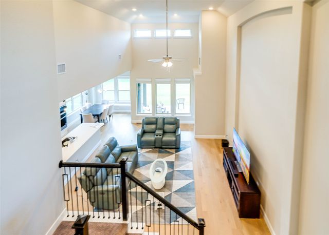 707 Gatecrest Drive, Fate, TX 75087