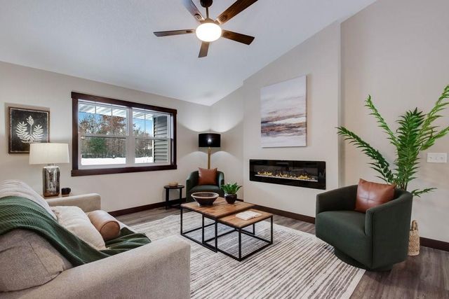 9160 S 24th Avenue, Eau Claire, WI 54703