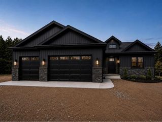 9160 S 24th Avenue, Eau Claire, WI 54703