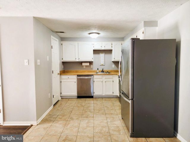 557 CASCADE WAY, Frederick, MD 21703