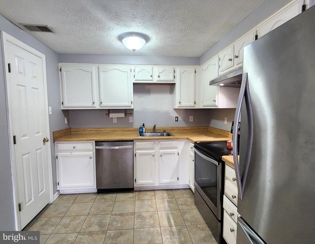 557 CASCADE WAY, Frederick, MD 21703