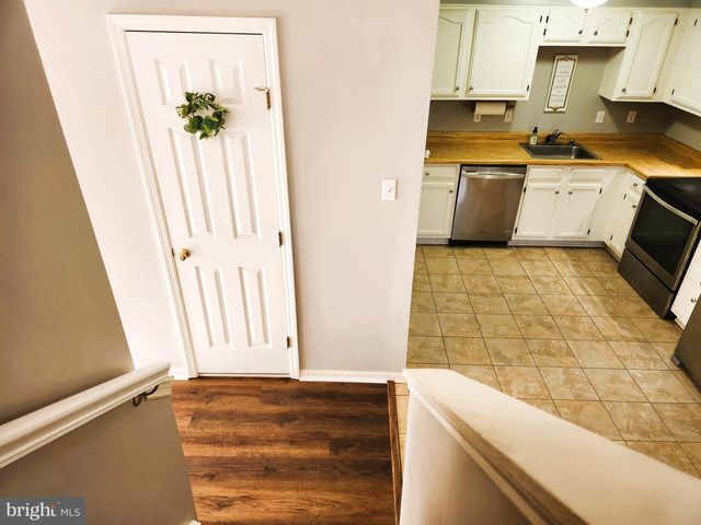 557 CASCADE WAY, Frederick, MD 21703