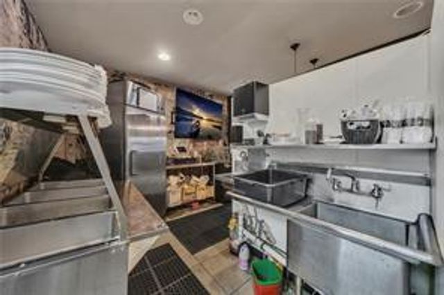 2805 E Point Street, Atlanta, GA 30344