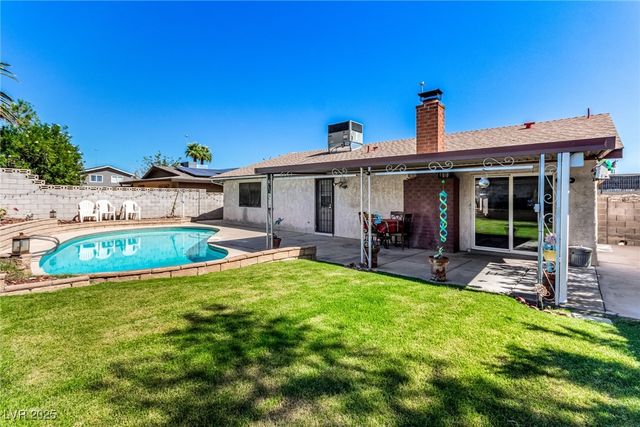 3635 Rosewood Drive, Las Vegas, NV 89121