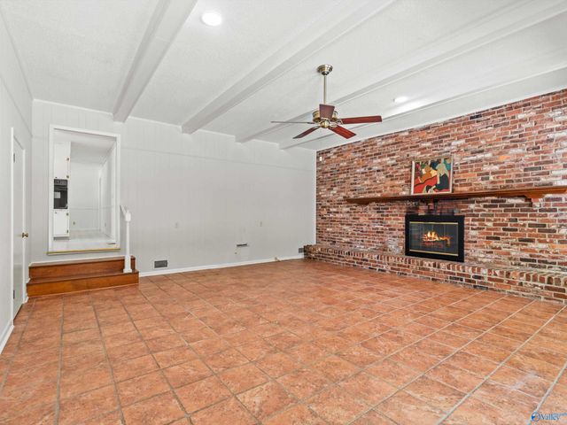 2102 Mythewood Drive SW, Huntsville, AL 35803