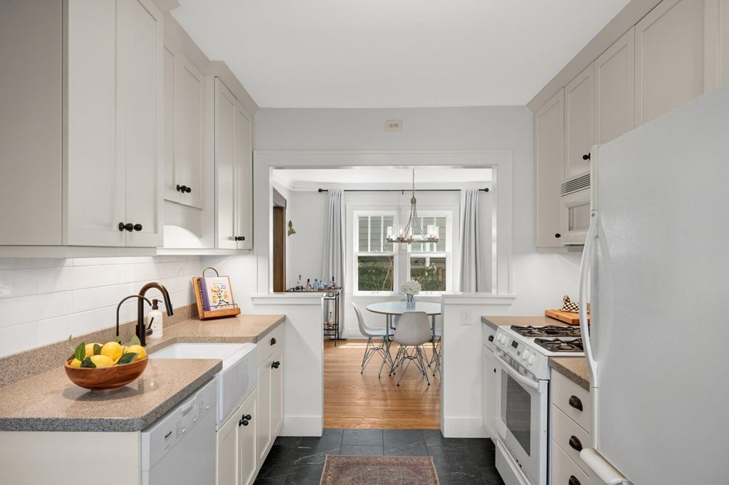 4916 Ewing Avenue S, Minneapolis, MN 55410 — photo 2