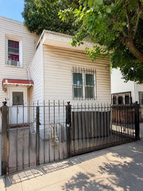 192A Buffalo Avenue, New York City, NY 11213
