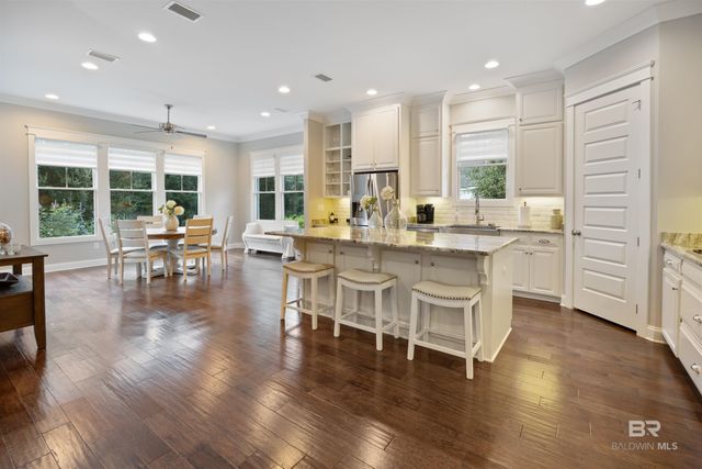 203 Great Lakes Loop, Fairhope, AL 36532