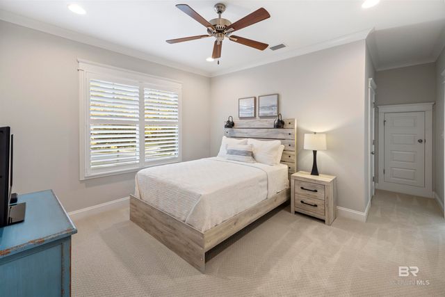 203 Great Lakes Loop, Fairhope, AL 36532