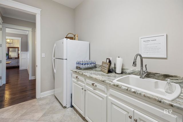 203 Great Lakes Loop, Fairhope, AL 36532