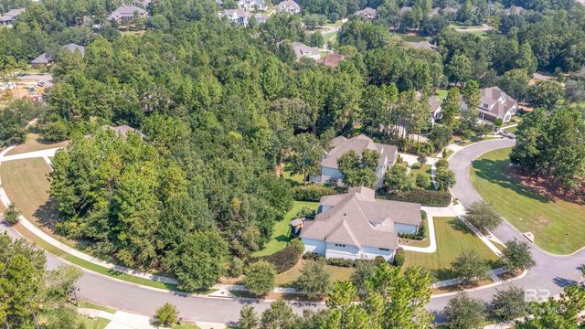 203 Great Lakes Loop, Fairhope, AL 36532
