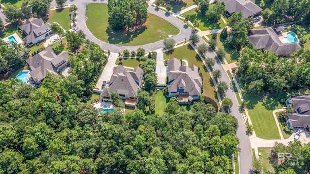 203 Great Lakes Loop, Fairhope, AL 36532