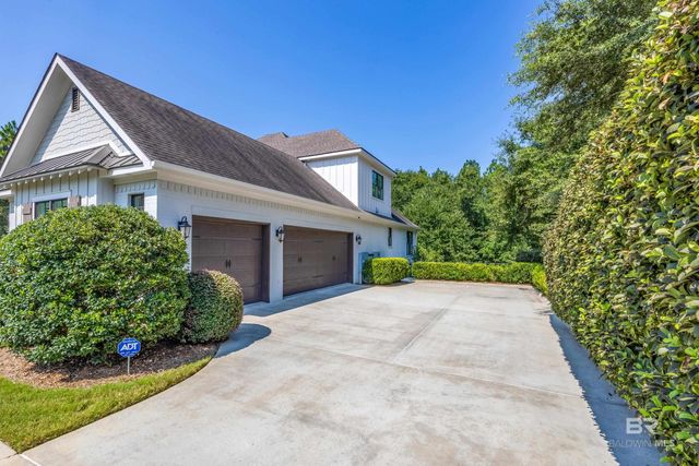 203 Great Lakes Loop, Fairhope, AL 36532