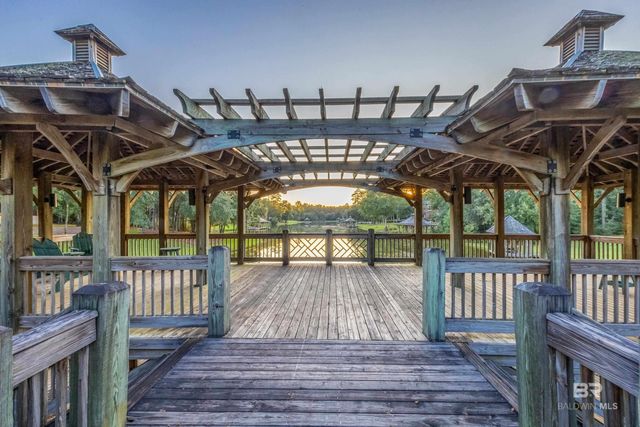 203 Great Lakes Loop, Fairhope, AL 36532