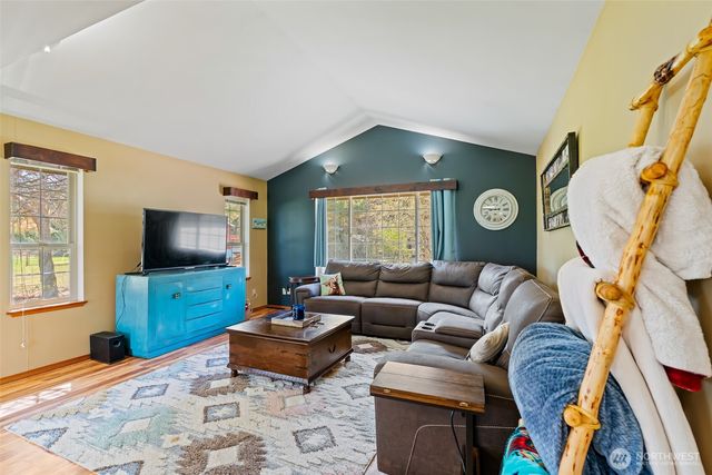 1350 Number 6 Road, Ellensburg, WA 98926