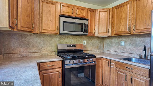 3403 AMITY RD, Philadelphia, PA 19154
