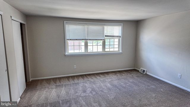 3403 AMITY RD, Philadelphia, PA 19154