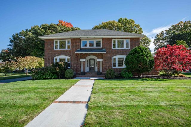 17 Berkeley Street, Nashua, NH 03064