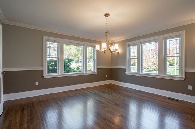 17 Berkeley Street, Nashua, NH 03064