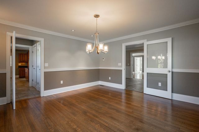 17 Berkeley Street, Nashua, NH 03064