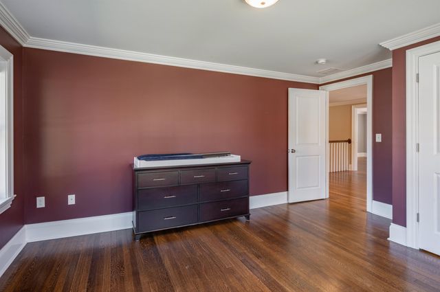 17 Berkeley Street, Nashua, NH 03064