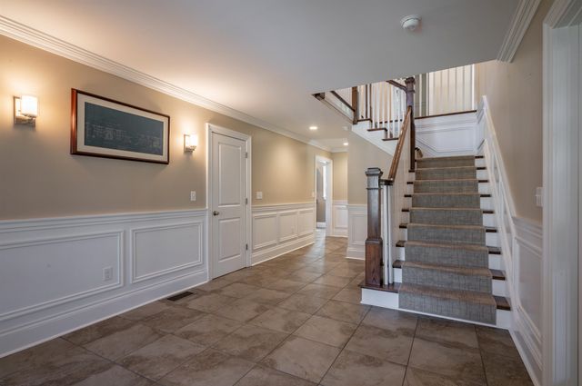 17 Berkeley Street, Nashua, NH 03064