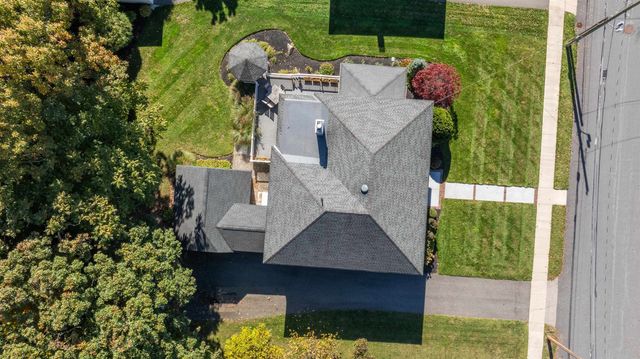 17 Berkeley Street, Nashua, NH 03064