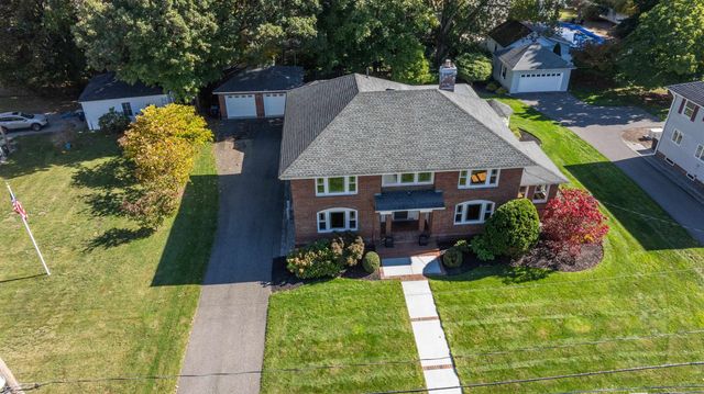 17 Berkeley Street, Nashua, NH 03064