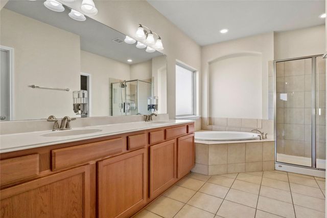 5839 Candlelight Lane, Grand Prairie, TX 75052