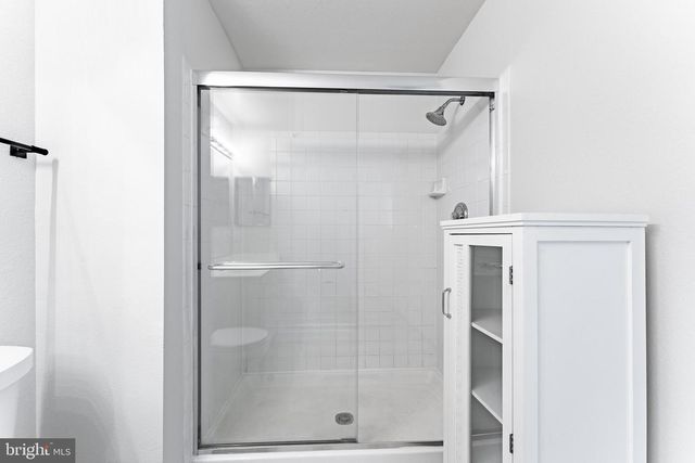 12887 FAIR BRIAR LN, Fairfax, VA 22033