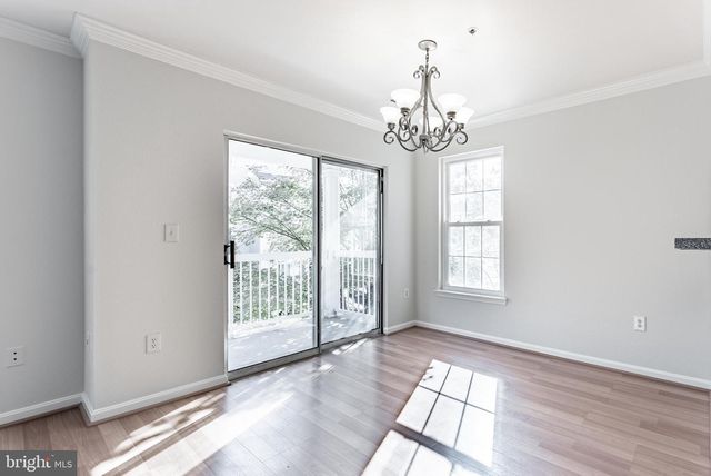 12887 FAIR BRIAR LN, Fairfax, VA 22033