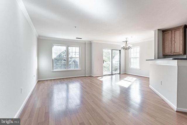 12887 FAIR BRIAR LN, Fairfax, VA 22033