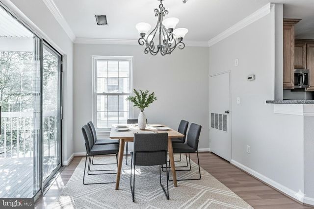 12887 FAIR BRIAR LN, Fairfax, VA 22033