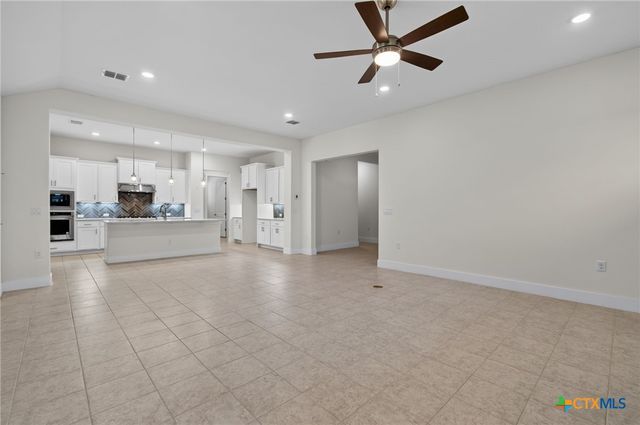 120 Sweeping Sage Lane, San Marcos, TX 78666