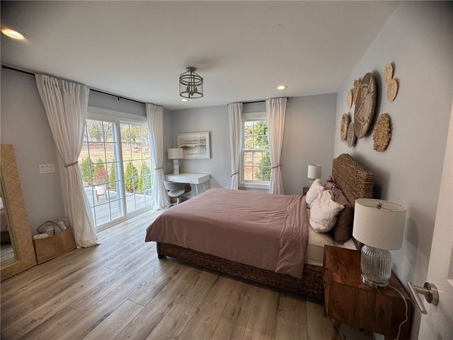 3 Baldwin Road, Middletown, RI 02842