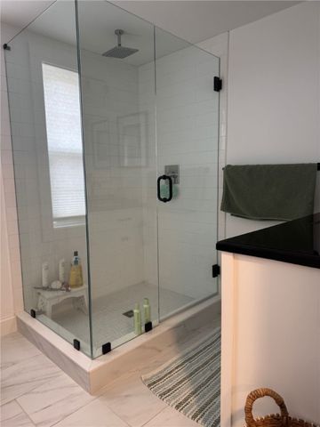 3 Baldwin Road, Middletown, RI 02842