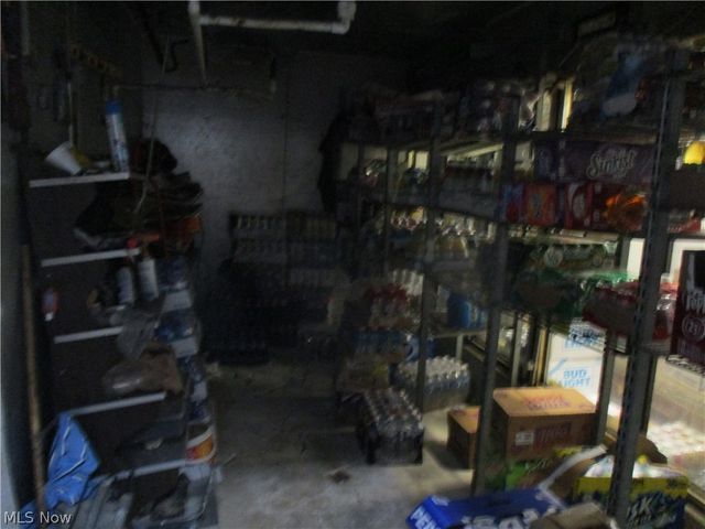 4324 Warner Road, Cleveland, OH 44105