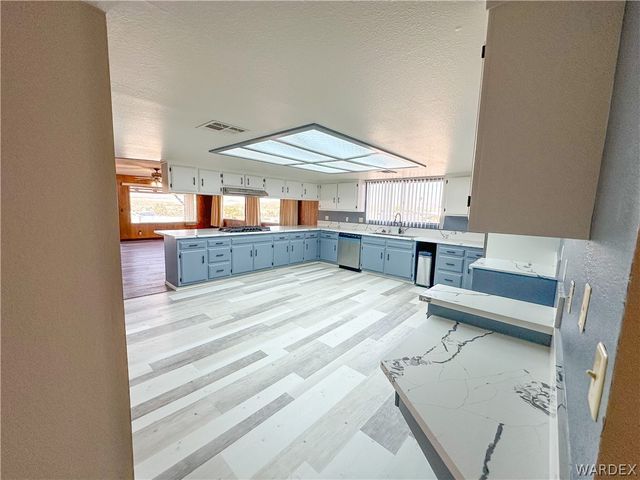 1463 Arena Circle, Bullhead City, AZ 86442