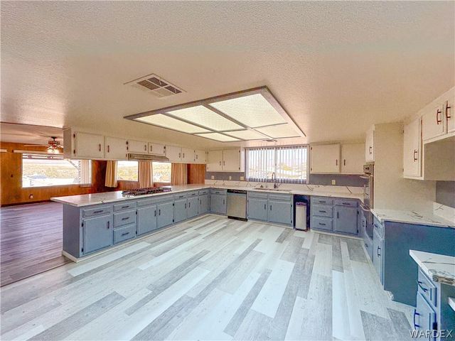 1463 Arena Circle, Bullhead City, AZ 86442