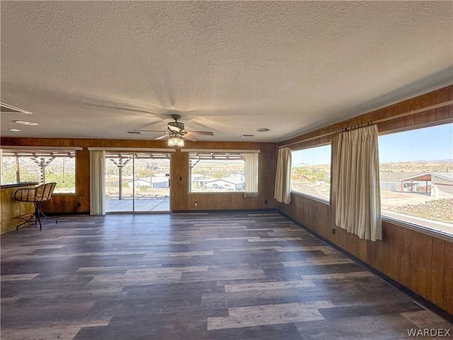 1463 Arena Circle, Bullhead City, AZ 86442