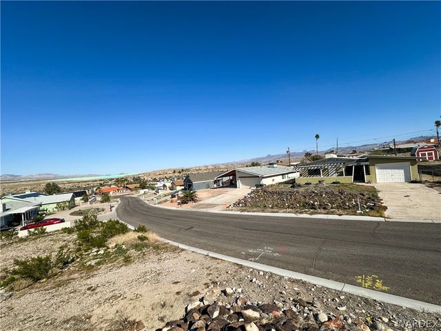 1463 Arena Circle, Bullhead City, AZ 86442